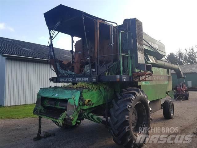 Deutz-Fahr M2680 Combine de secerat