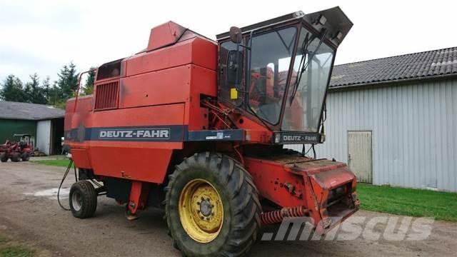 Deutz-Fahr M2680 Combine de secerat