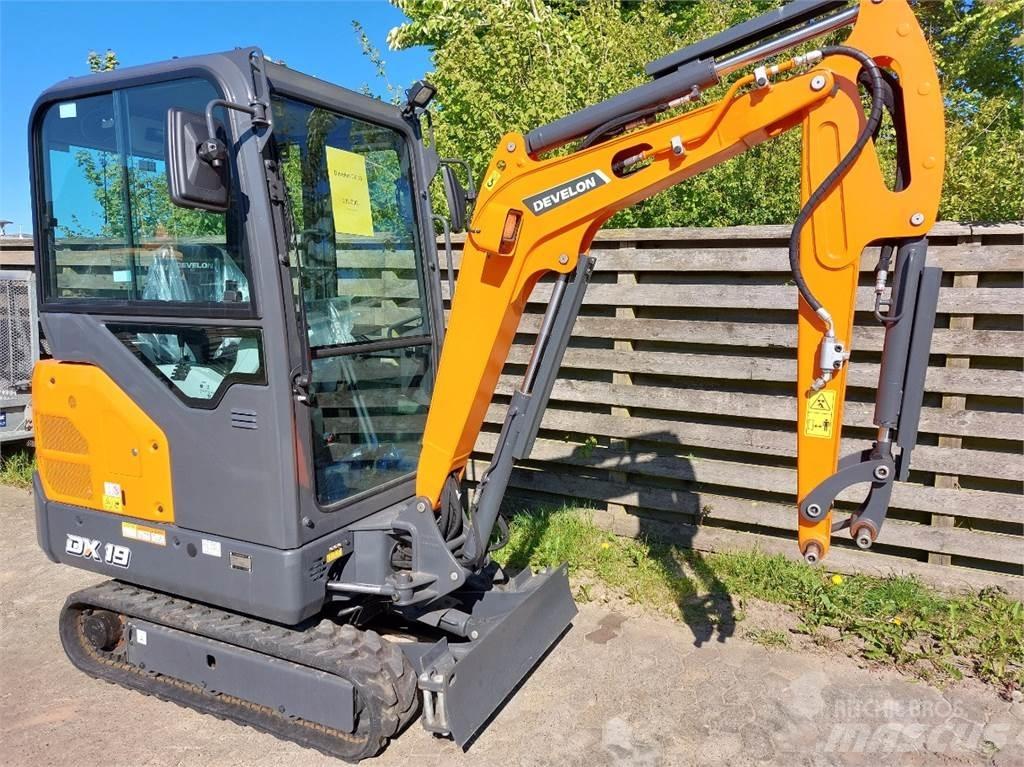 Develon DX19-7 Mini excavatoare < 7t