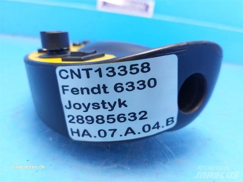Fendt 6330 Cabine si interior