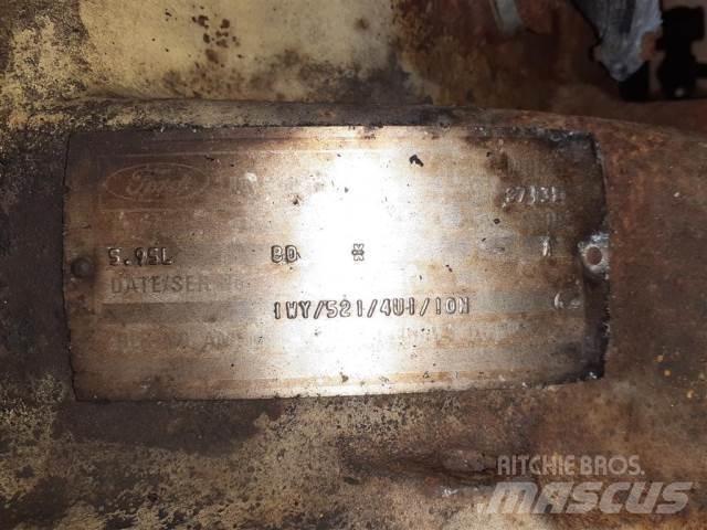 Ford 2713E Motoare