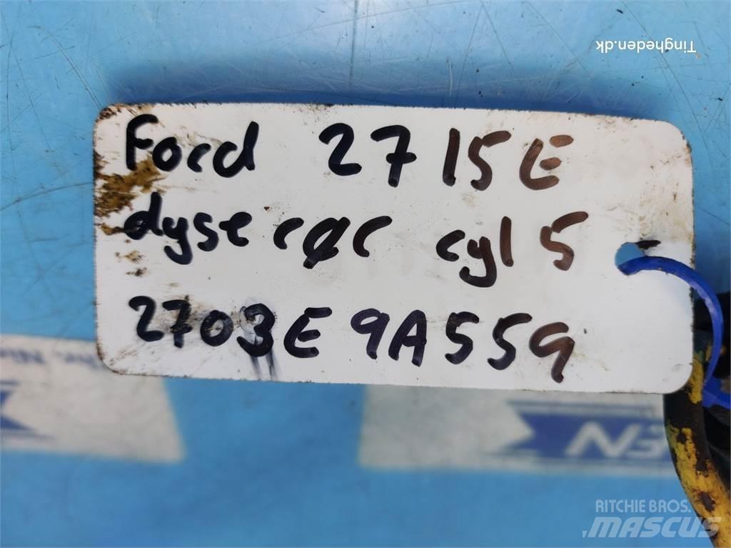 Ford 2715E Motoare