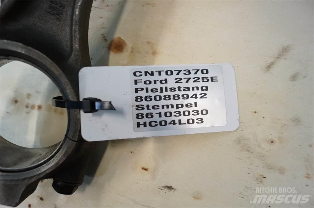 Ford 2725E Motoare