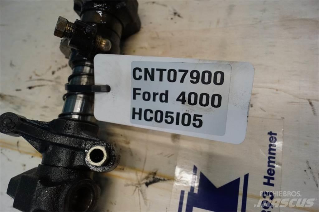 Ford 4000 Motoare