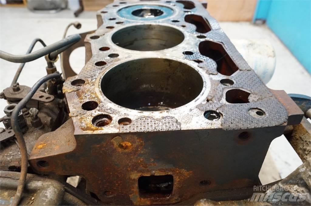 Ford 4000 Motoare