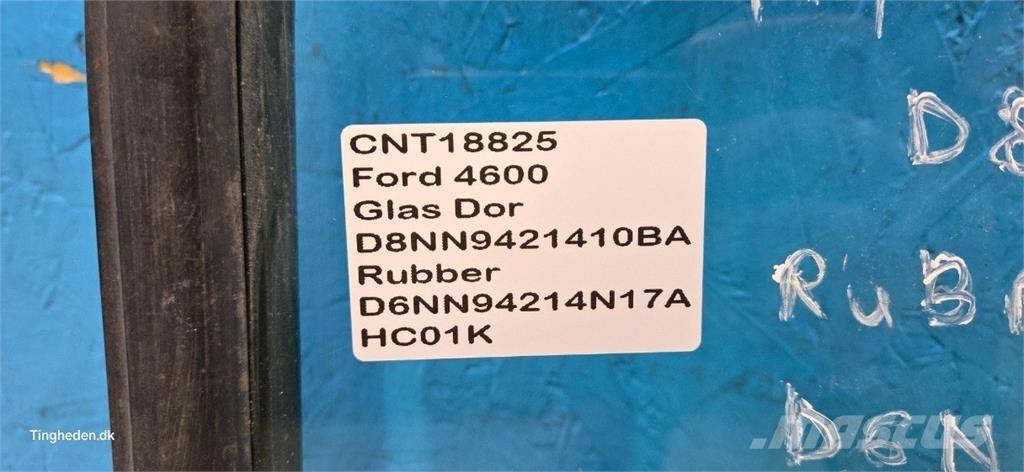 Ford 4600 Cabine si interior