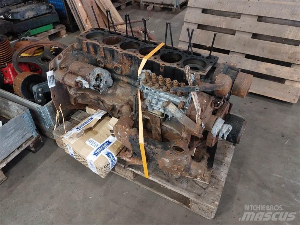 Ford 675TA Motoare
