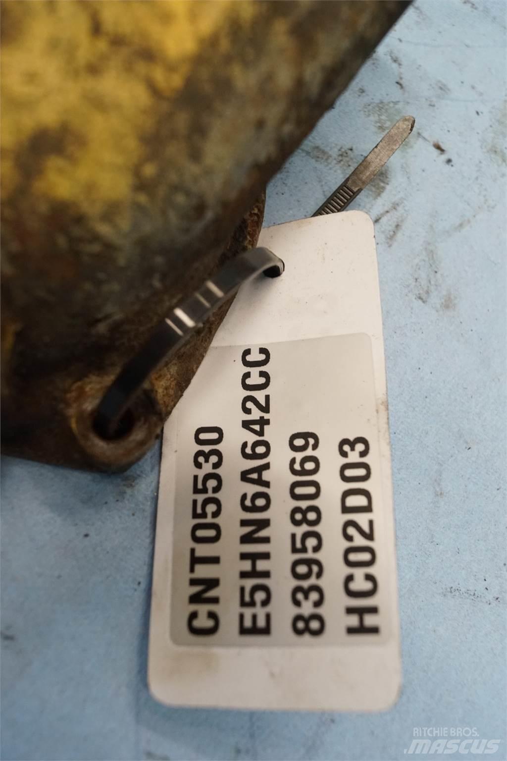 Ford 675TA Motoare