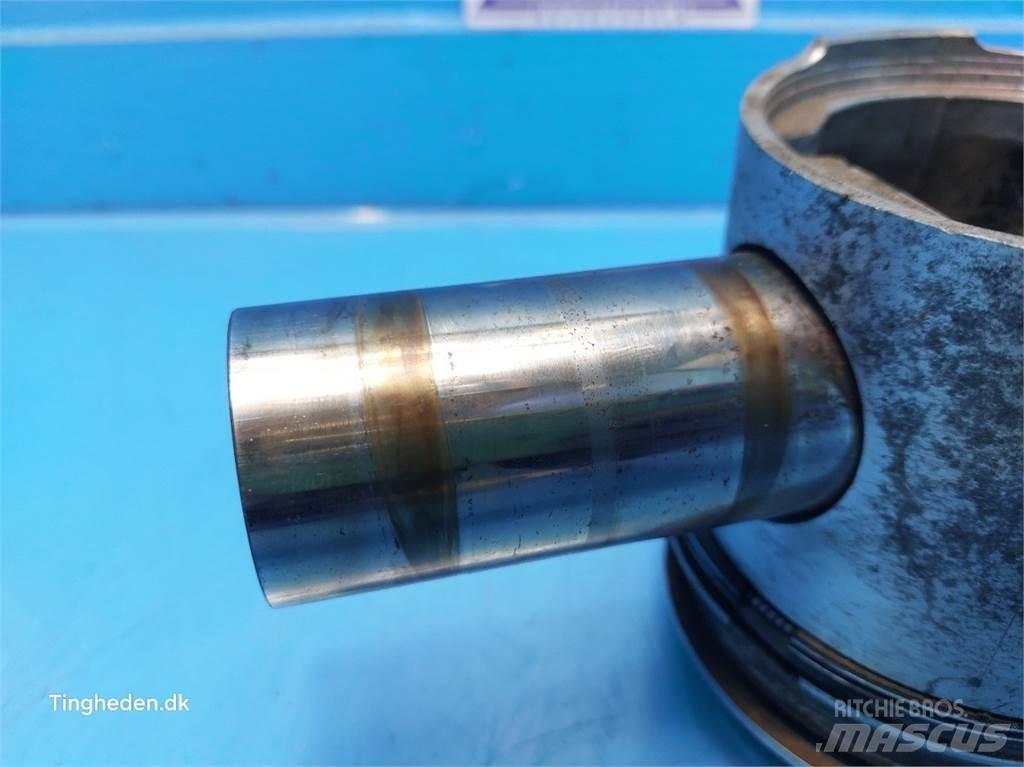 Ford 678 HT Motoare