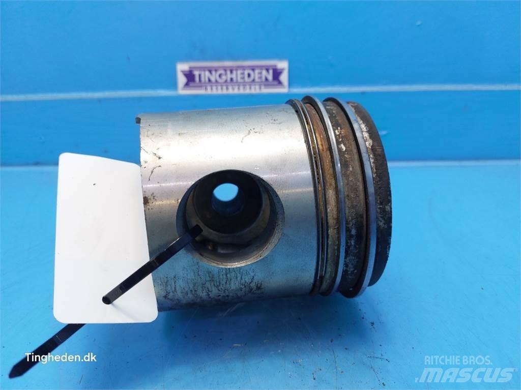 Ford 678 HT Motoare