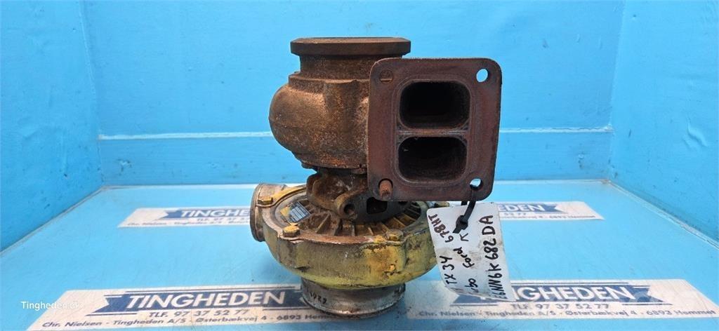 Ford 678 HT Motoare