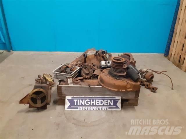 Ford 678HTA Motoare
