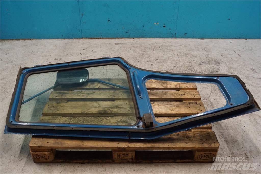 Ford 7600 Cabine si interior