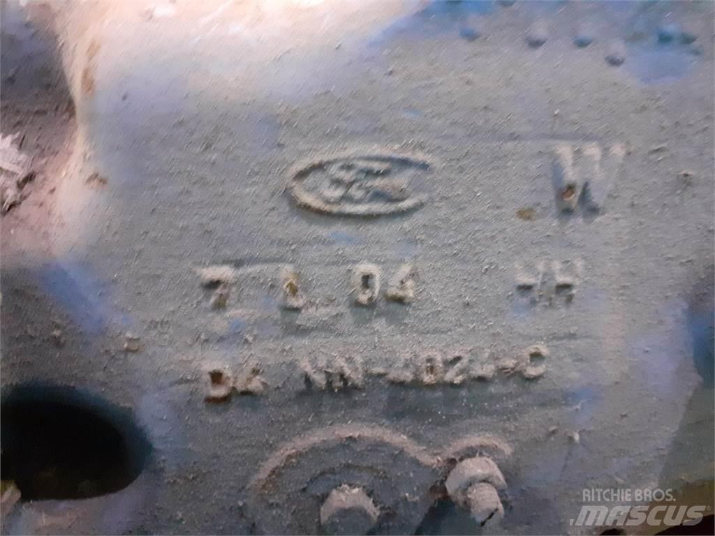 Ford 7700 Transmisie