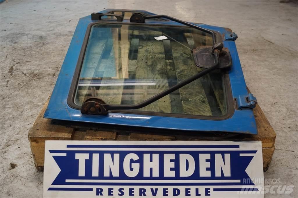 Ford 7710 Cabine si interior