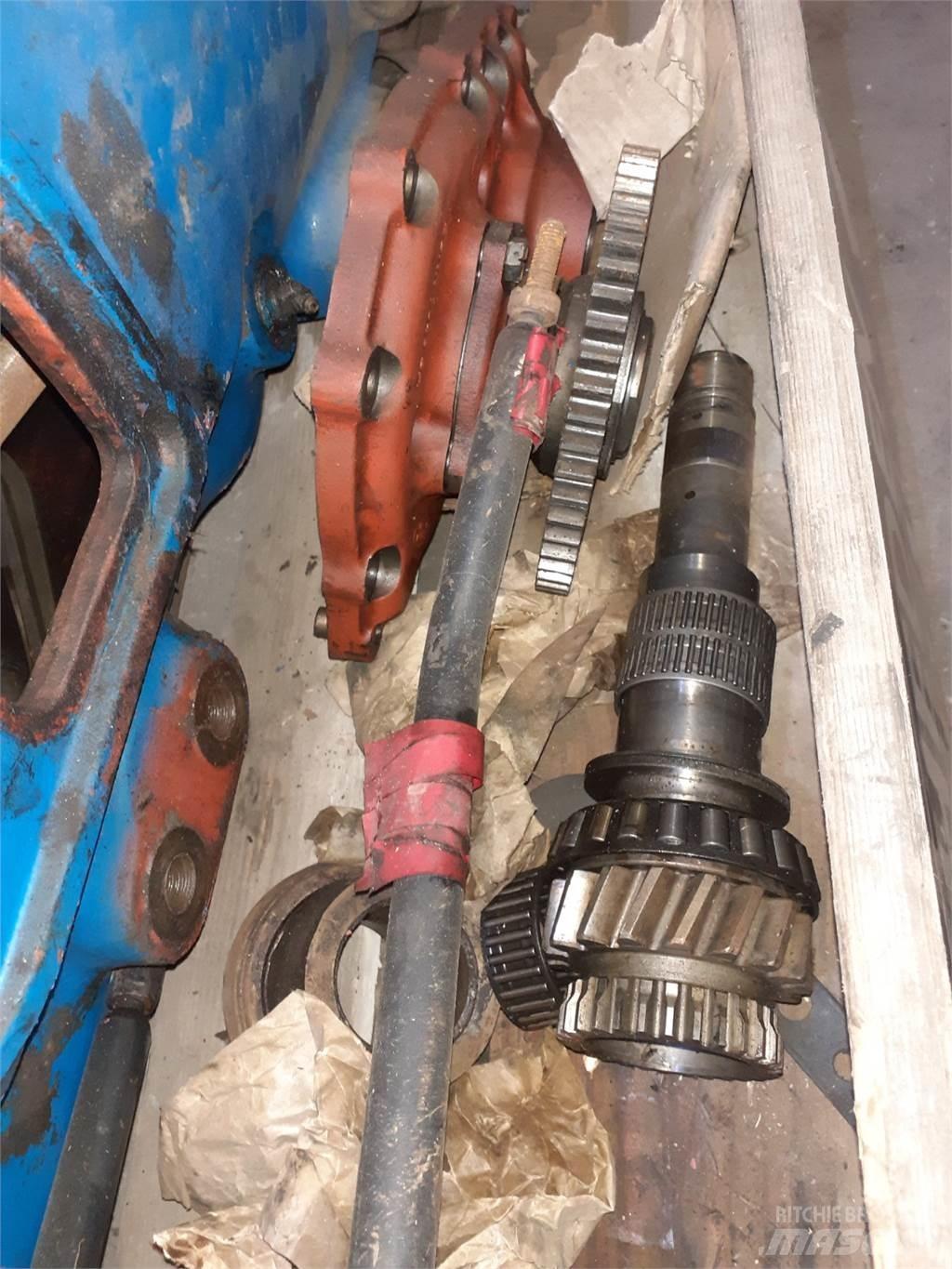 Ford 8210 Transmisie