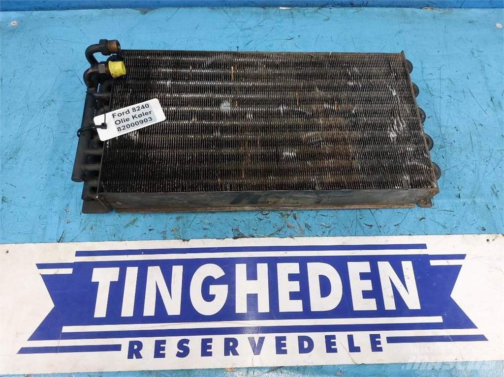 Ford 8240 Radiatoare