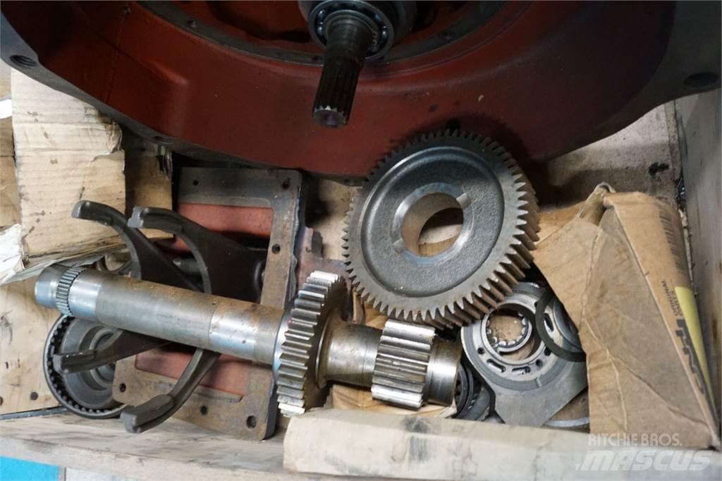 Ford 8340 Transmisie