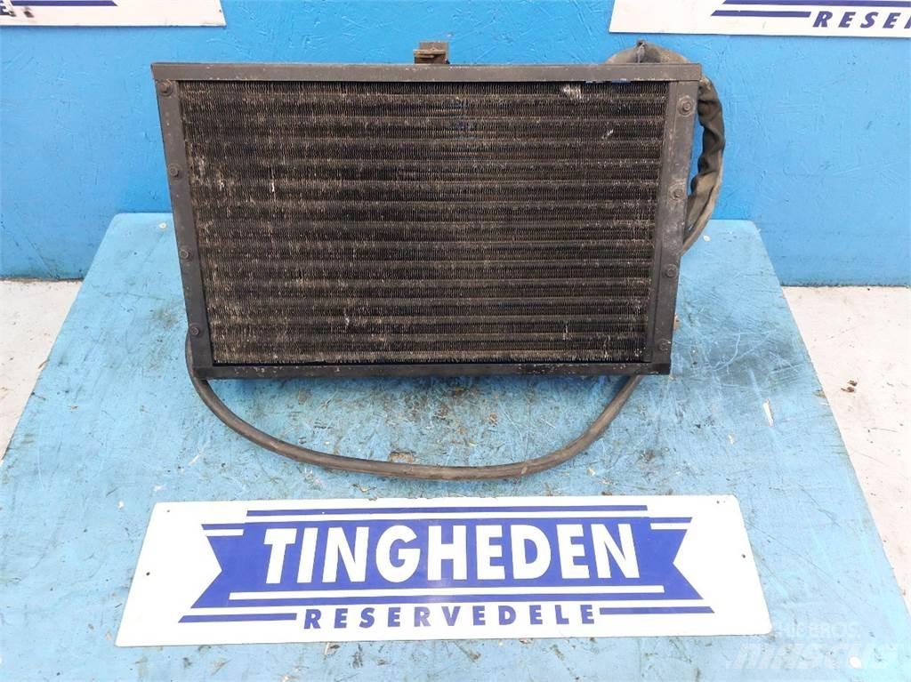 Ford 8670 Radiatoare