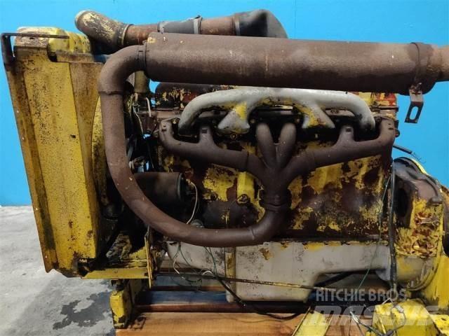 Ford Trader 590E Motoare