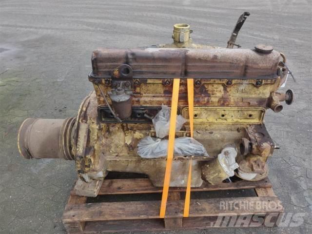 Ford Trader 590E Motoare