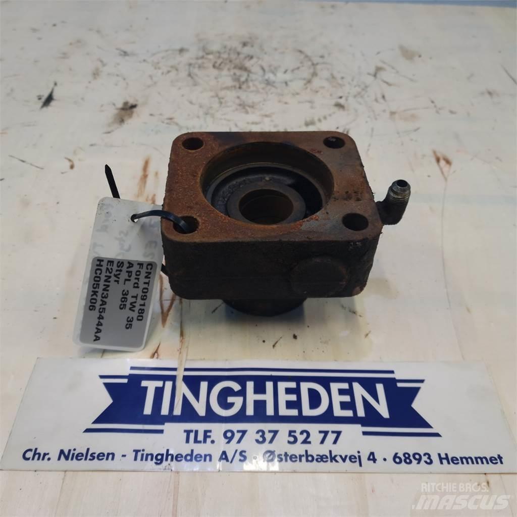 Ford TW35 Alte accesorii tractor
