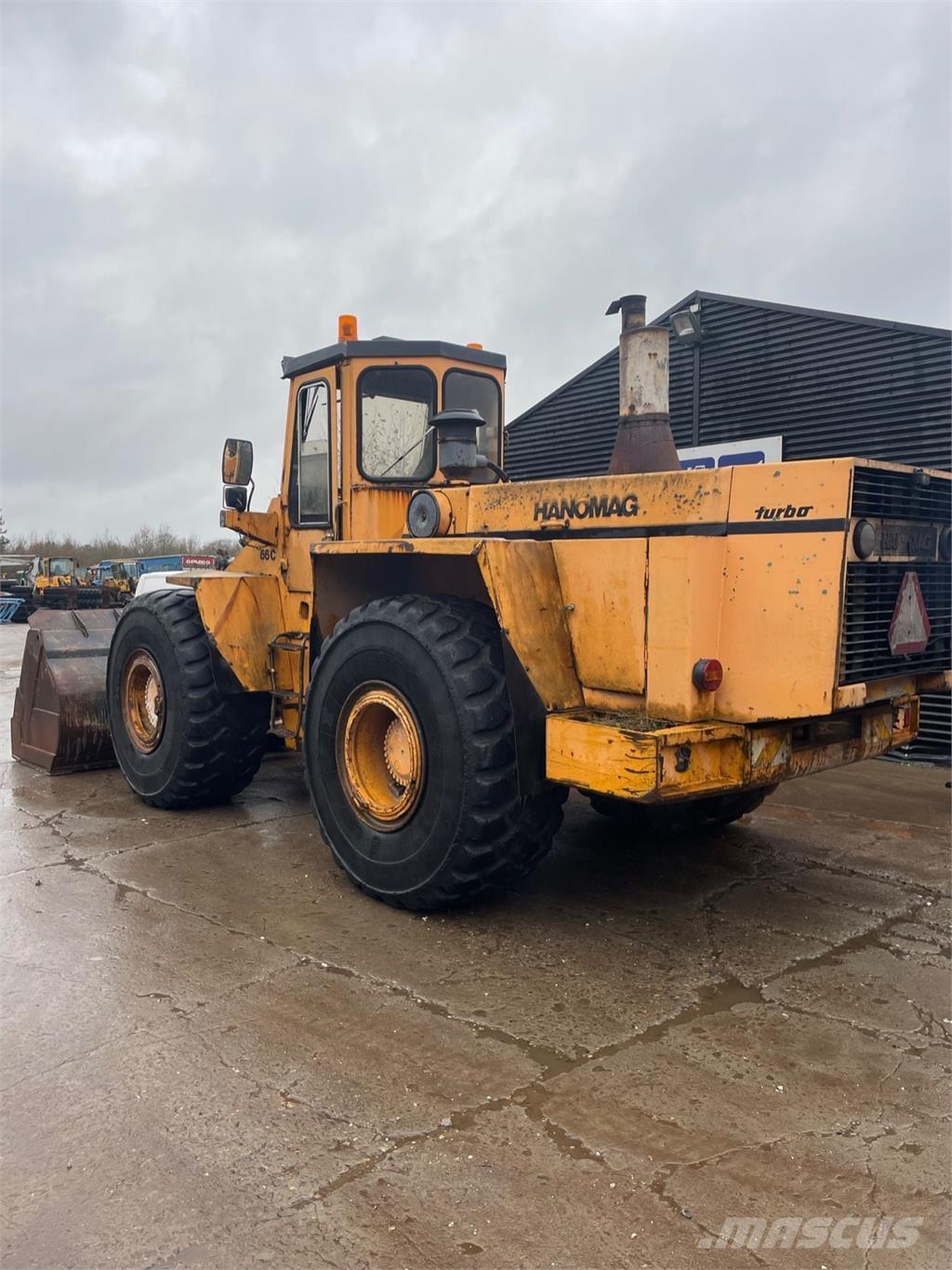 Hanomag 66C Incarcator pe pneuri