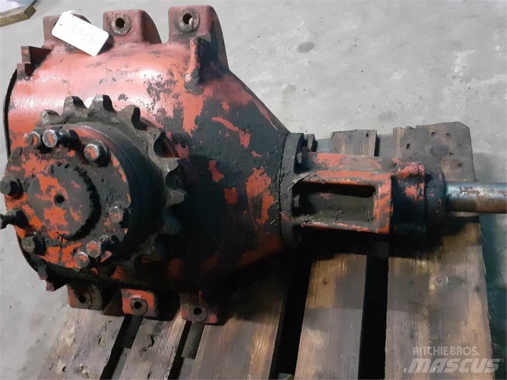 Hesston 4700 Transmisie