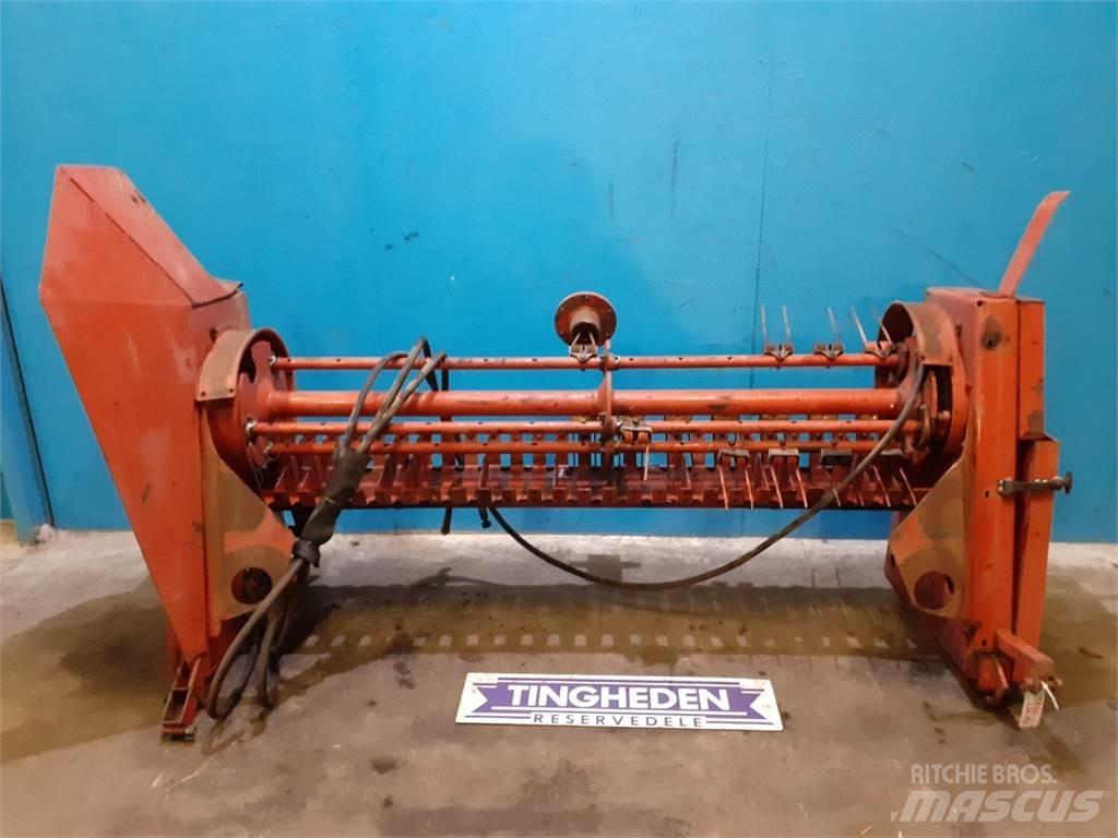 Hesston 4700 Utilaje agricole - Altele