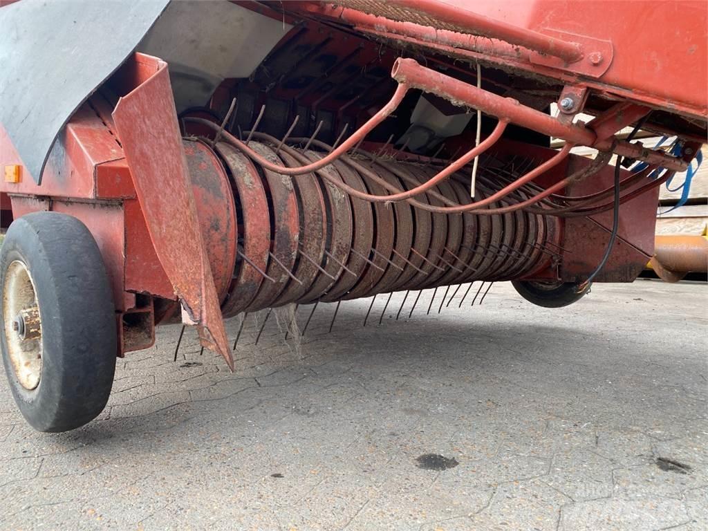 Hesston 4700 Baler dreptunghiular