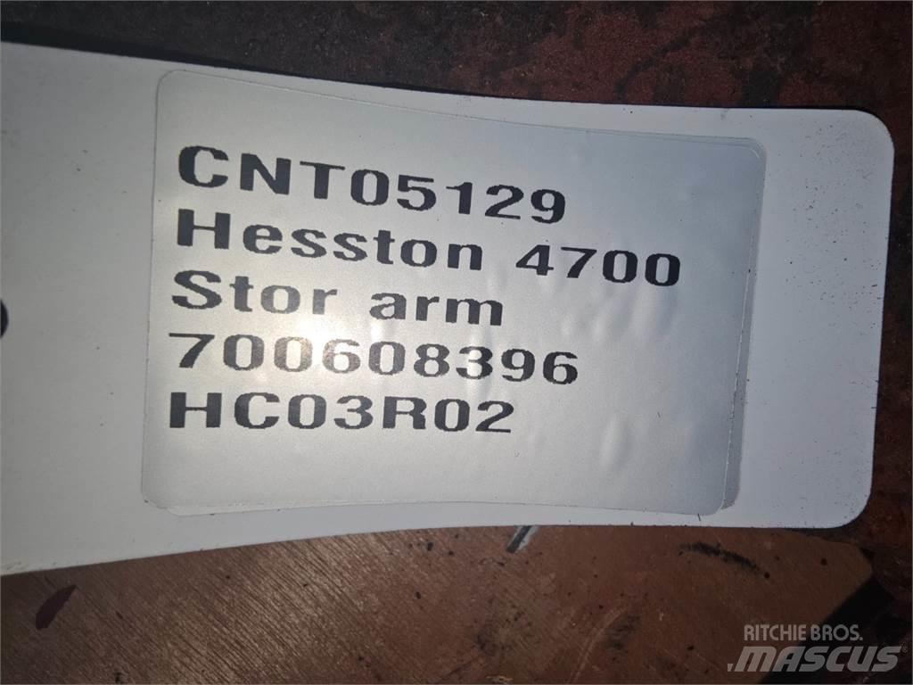 Hesston 4700 Alte echipamente pentru nutret