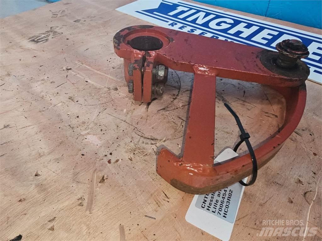 Hesston 4700 Alte echipamente pentru nutret