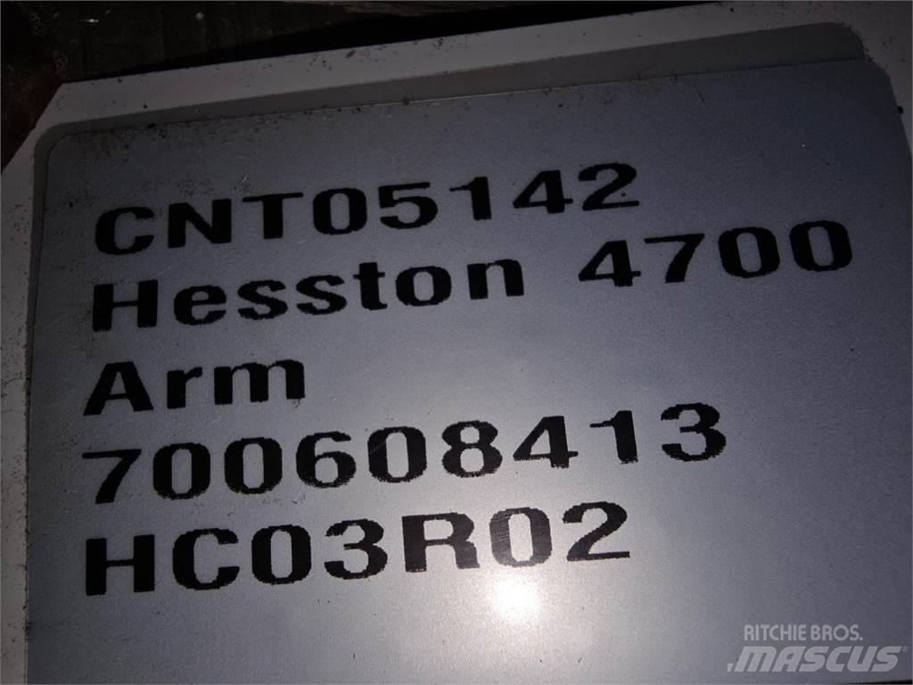 Hesston 4700 Alte echipamente pentru nutret