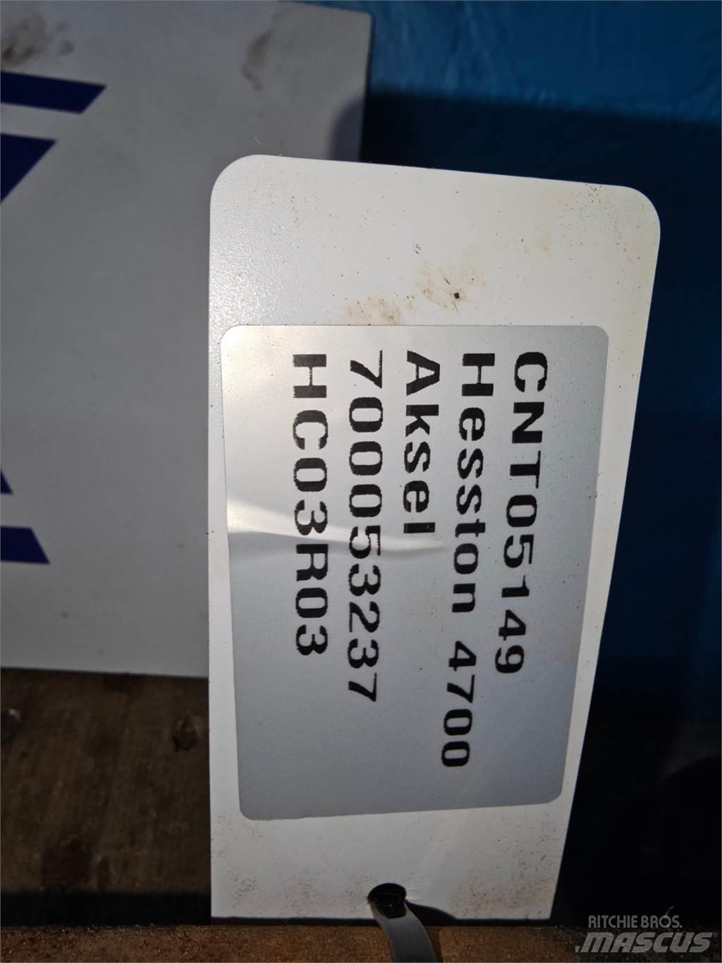 Hesston 4700 Alte echipamente pentru nutret