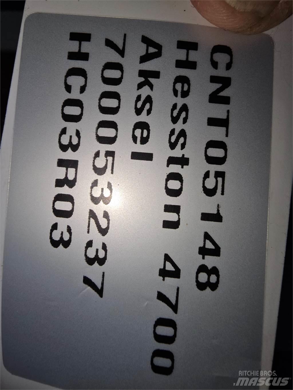 Hesston 4700 Alte echipamente pentru nutret