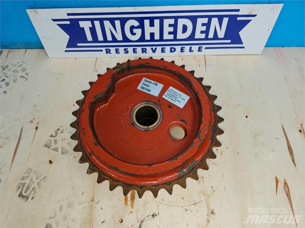 Hesston 4700 Alte echipamente pentru nutret