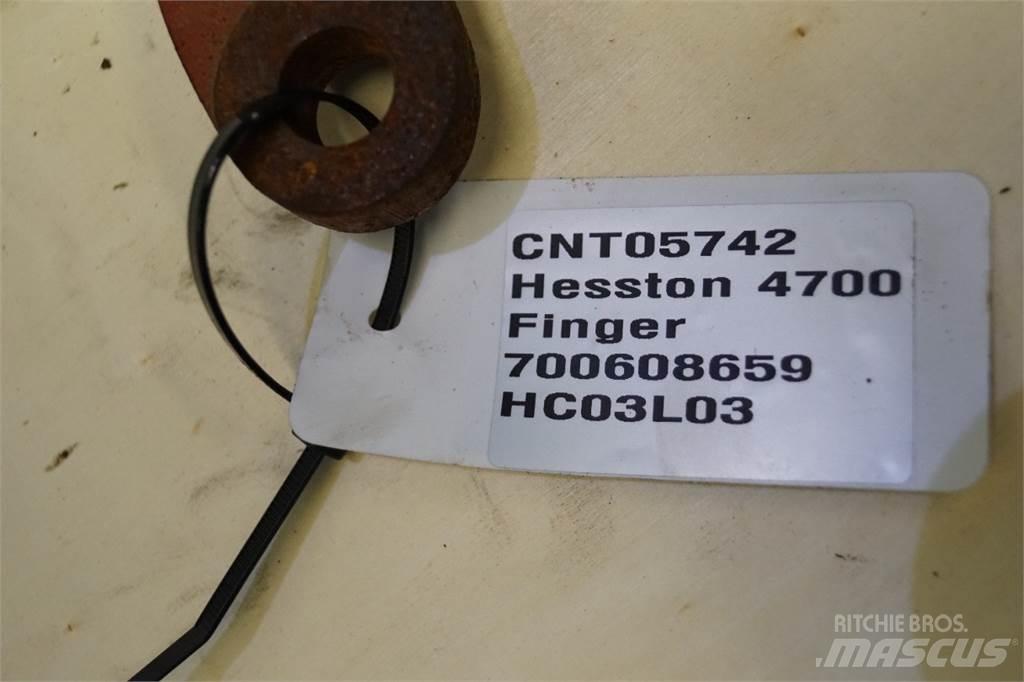Hesston 4700 Cleme balot