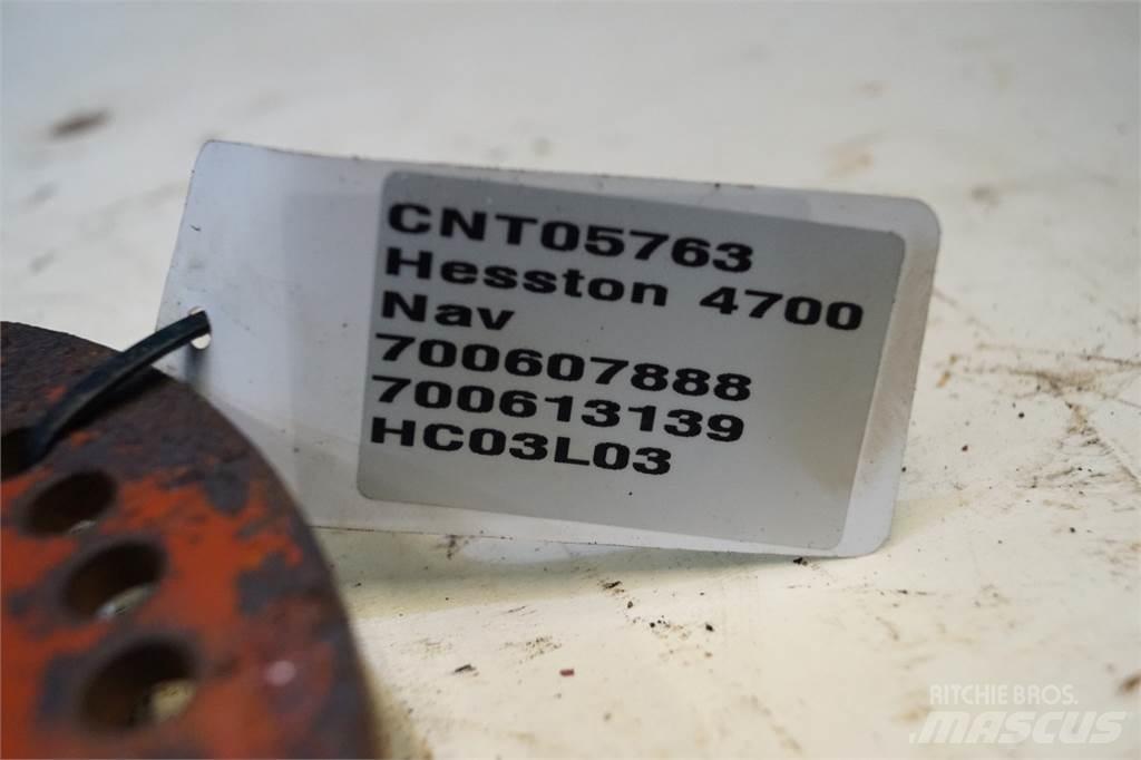 Hesston 4700 Alte echipamente pentru nutret