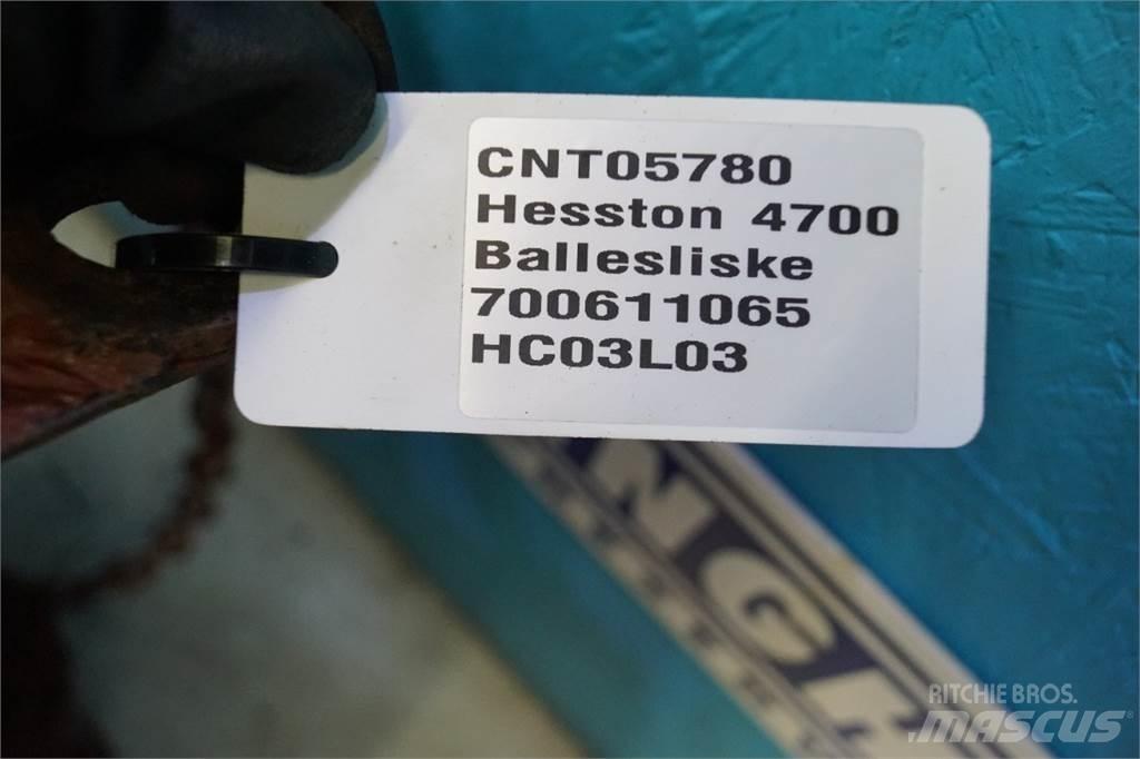 Hesston 4700 Alte echipamente pentru nutret