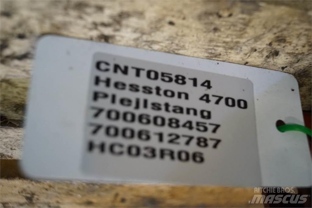 Hesston 4700 Alte echipamente pentru nutret