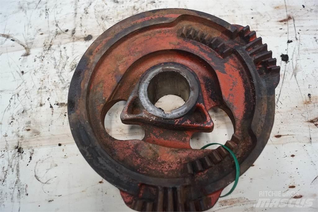 Hesston 4700 Alte echipamente pentru nutret