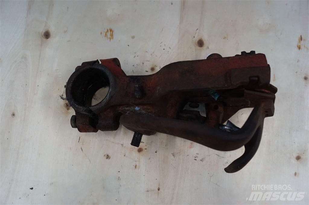 Hesston 4700 Alte echipamente pentru nutret
