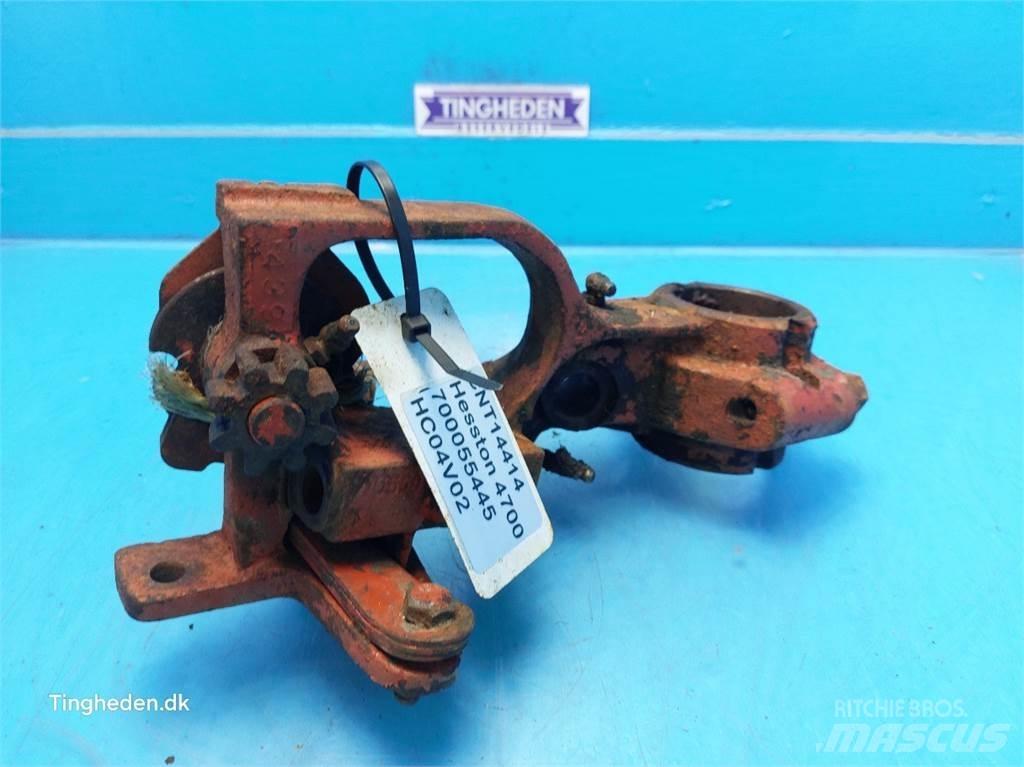 Hesston 4700 Alte echipamente pentru nutret