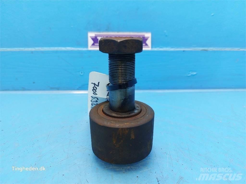Hesston 4700 Alte echipamente pentru nutret