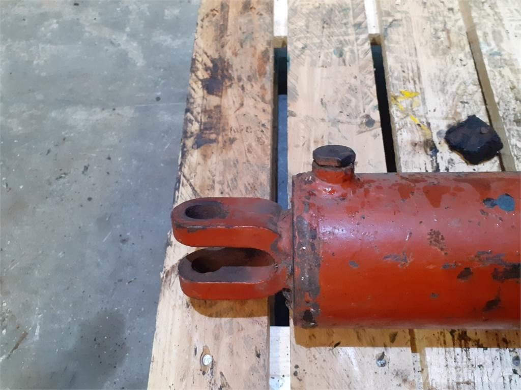 Hesston 4800 Cleme balot