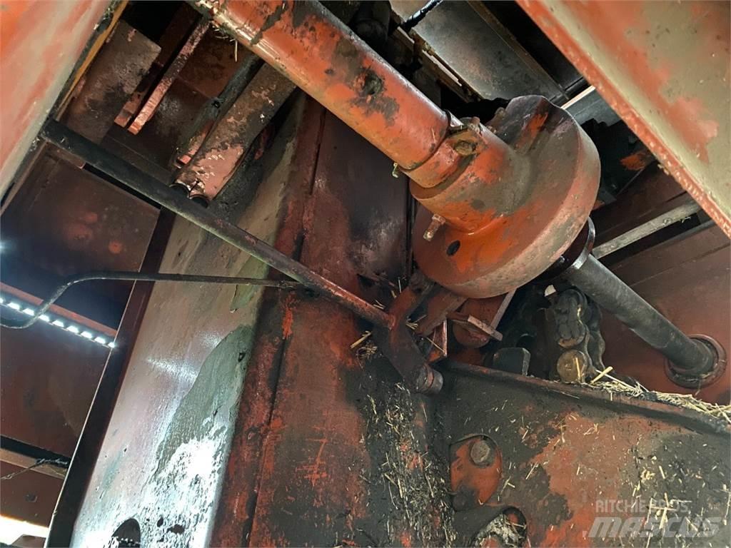 Hesston 4800 Baler dreptunghiular