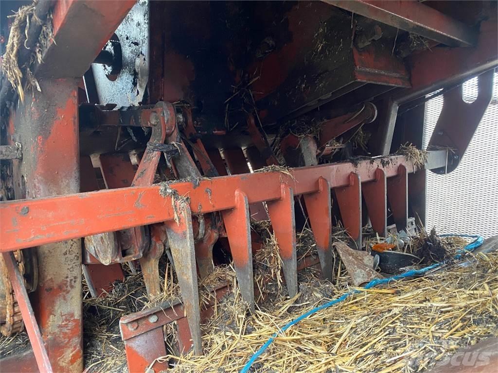 Hesston 4800 Baler dreptunghiular