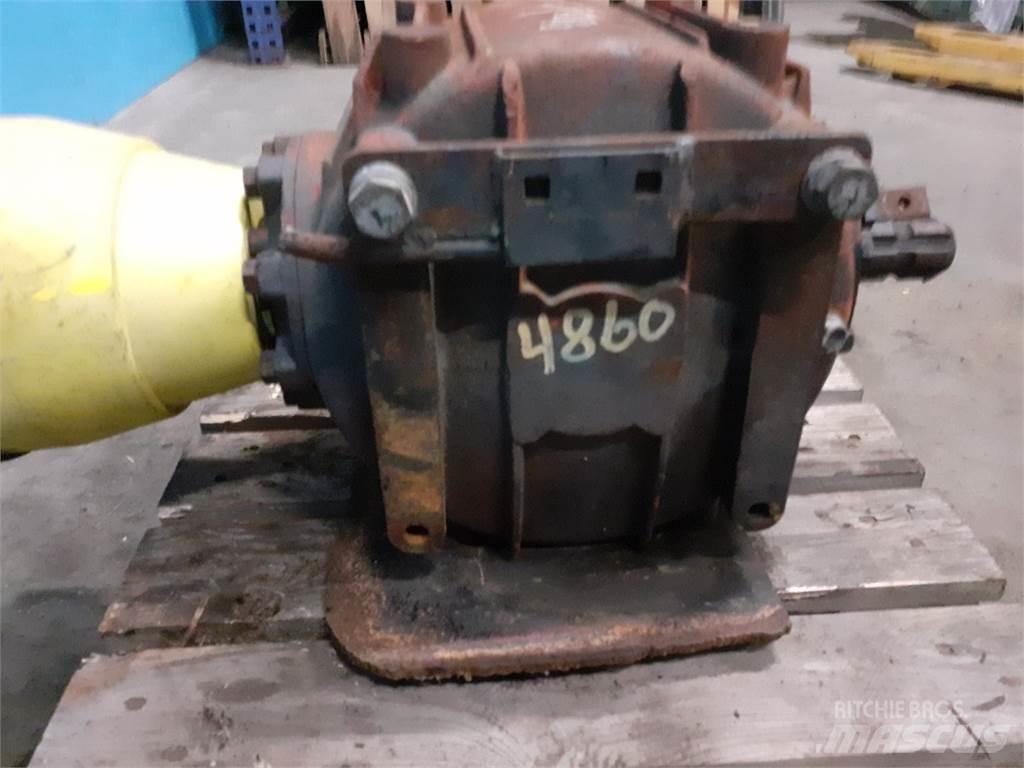 Hesston 4860S Transmisie