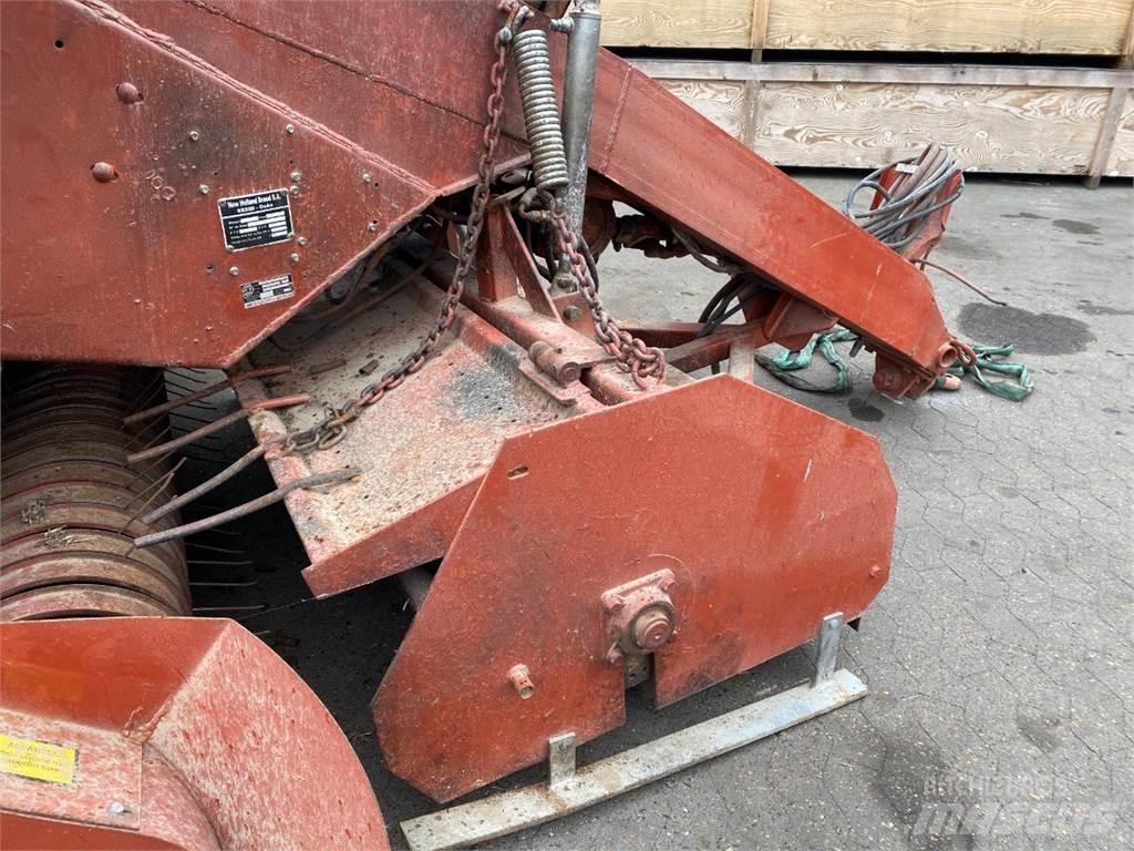Hesston 4900 Baler dreptunghiular
