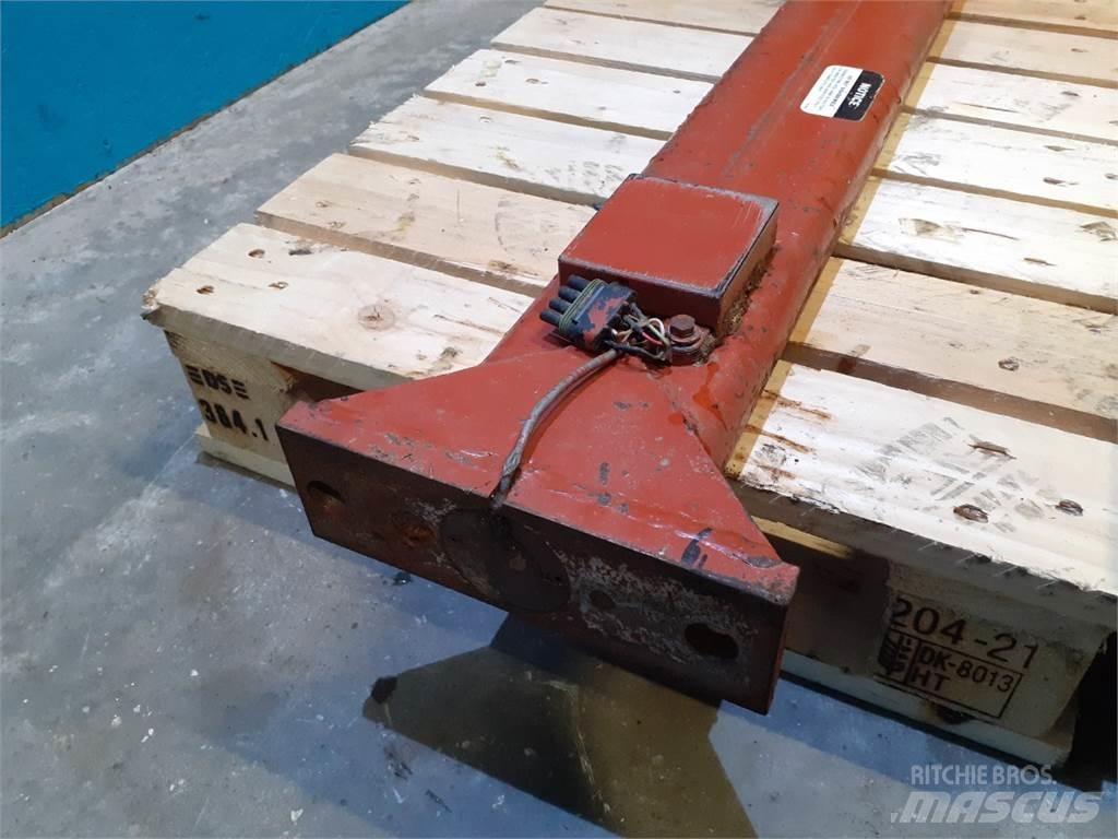 Hesston 4900 Alte echipamente pentru nutret